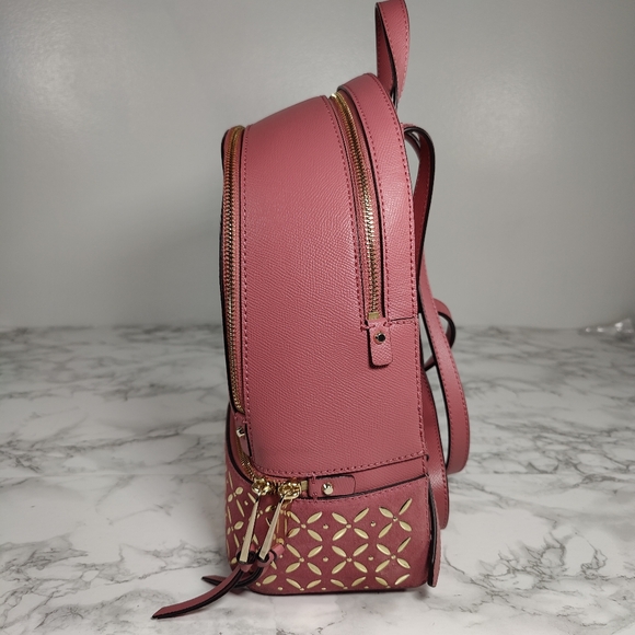 NWT Michael Kors Rhea Backpack In Rose - Picture 5 of 15